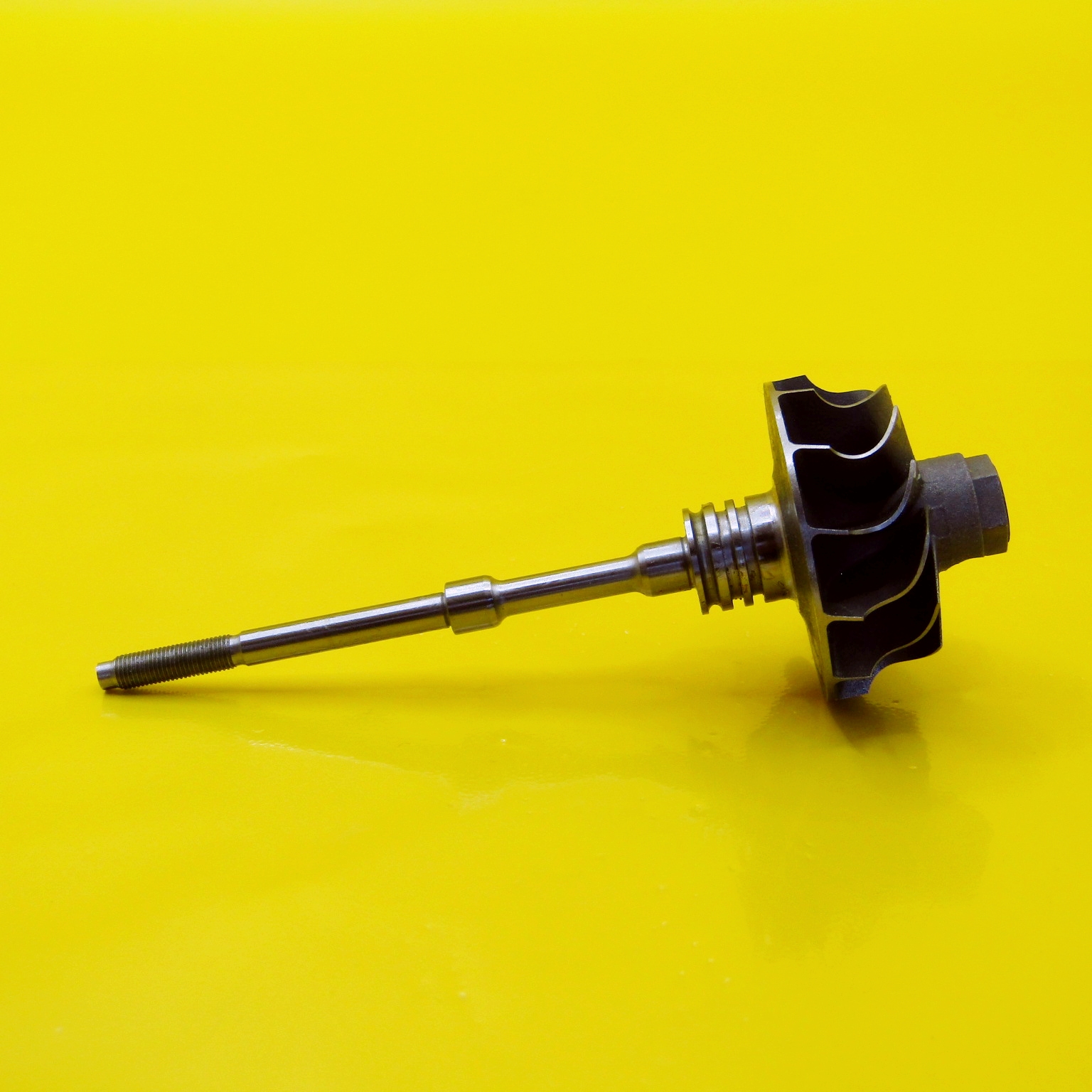 TW-1009 RUEDA TURBINA DSGT-GT1238MZ 825759-0002 NISSAN BI-TU