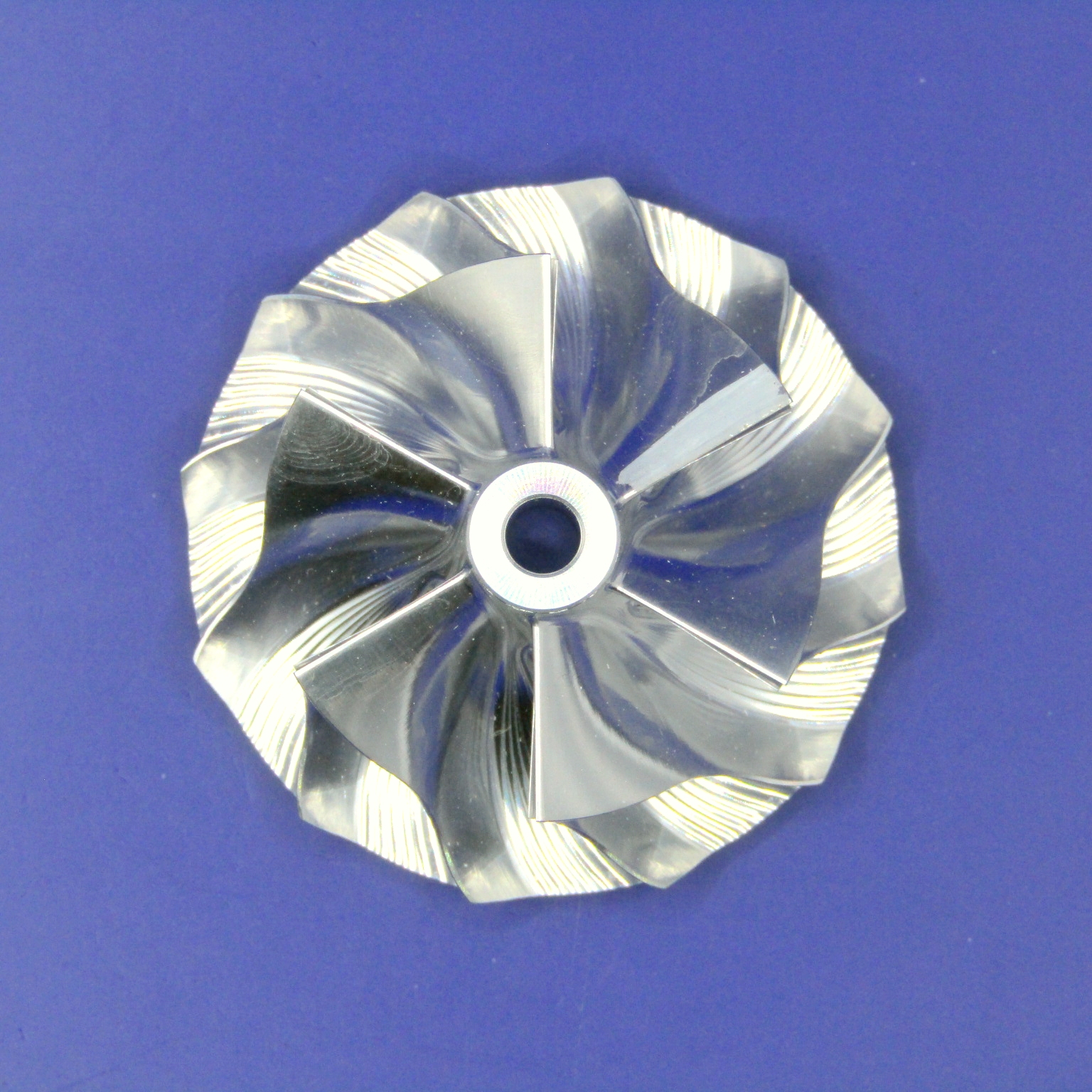 CW-1013B RUEDA COMPRESORA K0CG FORD 53031232221E BILLET